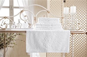 Bath Towel Yeni Arma White