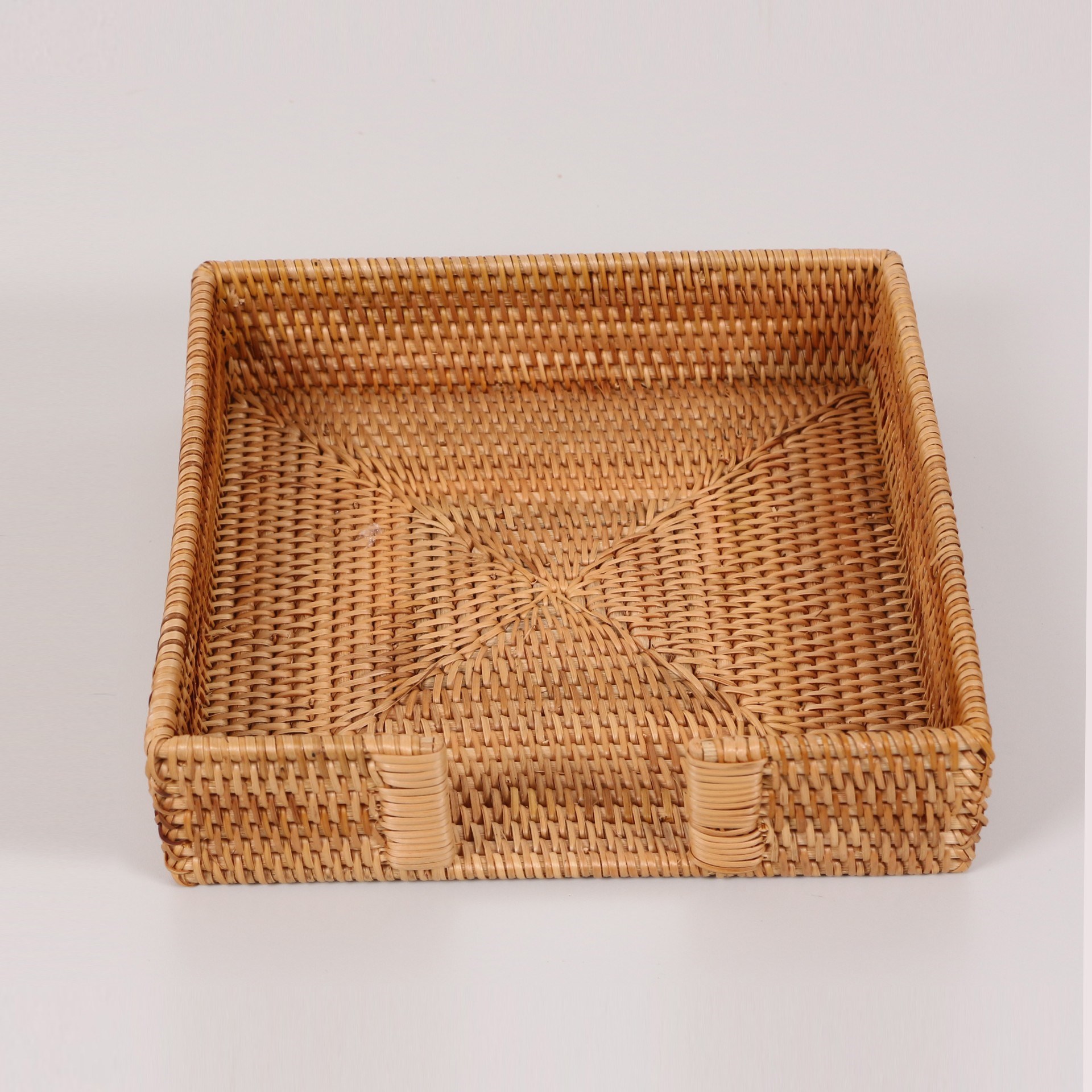 Rattan Saklama Düzenleme Kutusu 30*30*8 cm KUTU-RTN-003 